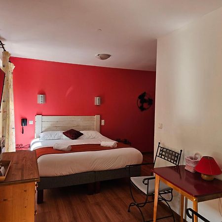 Hotel Le Mont Barral Creyers Exterior photo